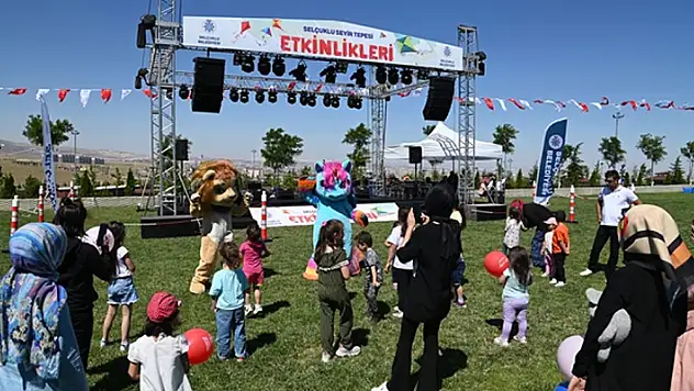 Selçuklu Belediyesi, Sille Seyir Tepesi'nde uçurtma şenliği düzenliyor 
