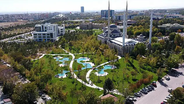 Selçuklu Belediyesi yeşil dokuyu 12 yeni parkla güçlendirdi
