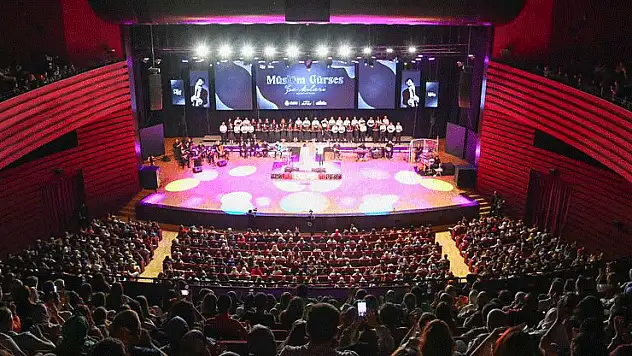Selçuklu Belediyesi'nden Müslüm Gürses şarkıları ile unutulmaz gece