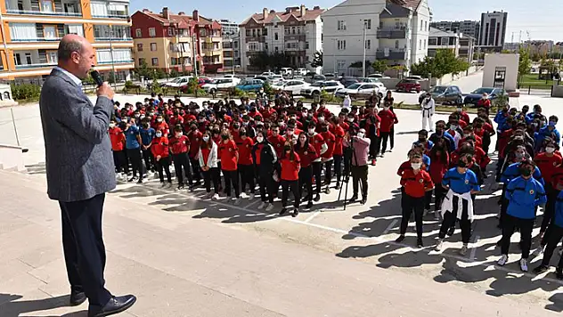 Selçuklu Belediyesinden spor lisesine spor salonu
