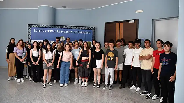 Selçuklu Belediyesinin desteği ile 50 öğrenci uluslararası nitelikte dil eğitimi alıyor

