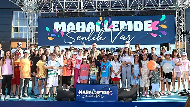 Selçuklu Belediyesinin 'Mahallemde Şenlik Var' etkinliği Yazır'da düzenlendi
