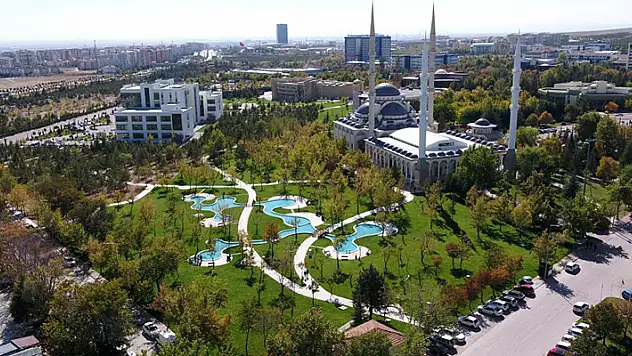 Selçuklu Belediyesinin SÜ kampüsünde yaptığı Merve Mercan Parkı tamamlandı
