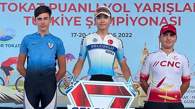 Selçuklu Belediyesporlu pedallardan 3 derece
