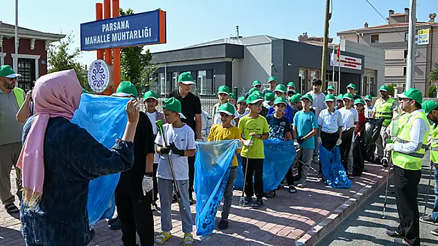 Selçuklu, çevre temizliğinde farkındalık oluşturmaya devam ediyor
