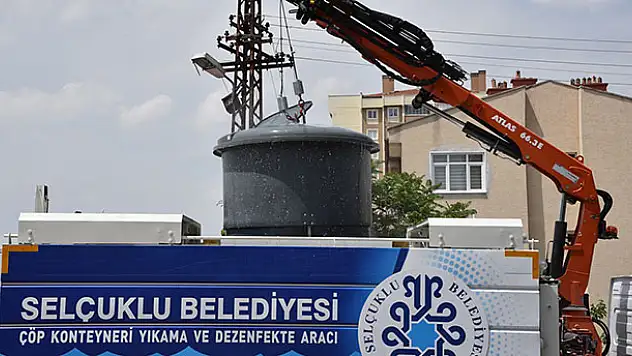 Selçuklu'da 24 ekiple ilaçlama çalışması yapılıyor