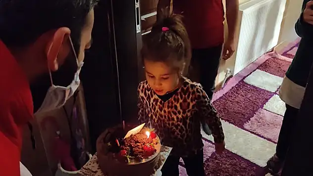 Selçuklu'da 5 yaşındaki Ravza'ya doğum günü sürprizi