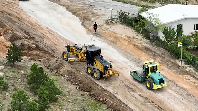 Selçuklu'da asfalt ve altyapı sezonu başladı 