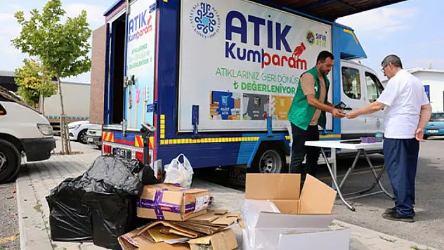 Selçuklu'da atıklar, ev ekonomisine katkı sağlıyor