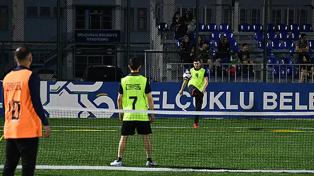 Selçuklu'da Ayak Tenisi Turnuvası zamanı