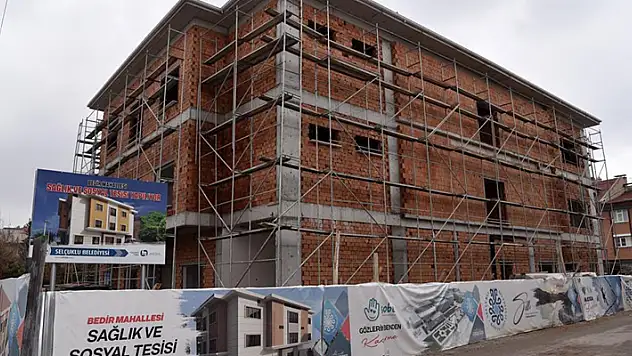 Selçuklu'da 'Bedir Sağlık ve Sosyal Tesisi'nde çalışmalar sürüyor
