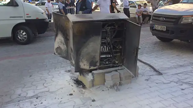 Selçuklu'da Bulunan Elektrik Trafosu Tehlike Saçıyor