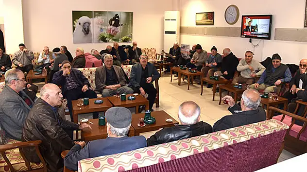 Selçuklu'da emekli lokalleri yoğun ilgi görüyor