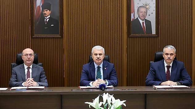 Selçuklu'da gençlerin geleceği için eğitim protokolü imzalandı
