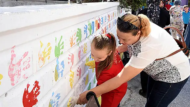 Selçuklu'da 'Okulumda iz bırakıyorum' projesi gerçekleşti