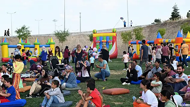 Selçuklu'da Uçurtma Şenliği'nin üçüncüsü düzenlendi
