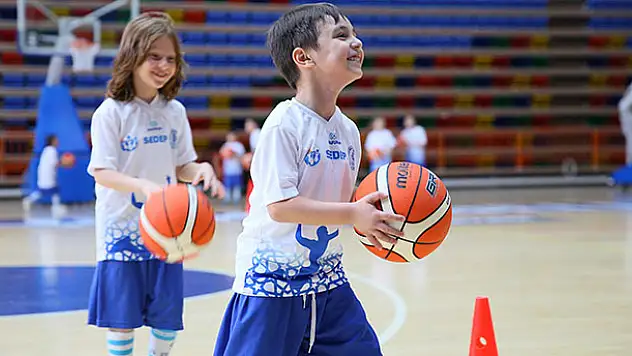 Selçuklu'da yaz spor okulları başladı