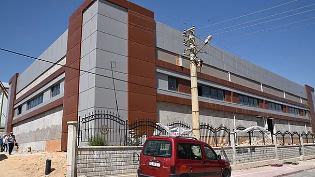 Selçuklu'dan eğitime 4 spor salonu desteği