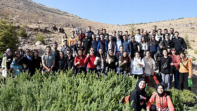 Selçuklu geleceğe 26 bin fidan ile nefes oldu
