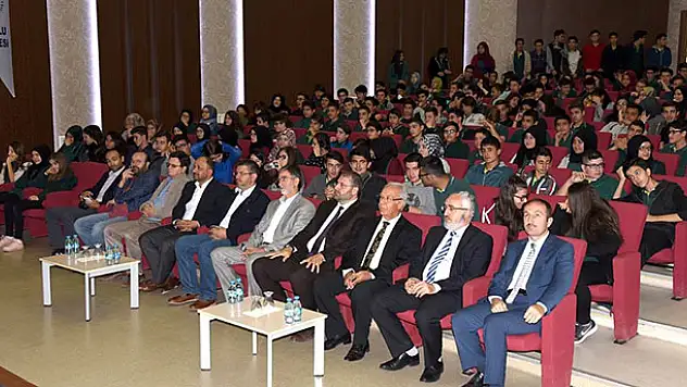 Selçuklu'nun gençleri Kur'an'la buluşuyor