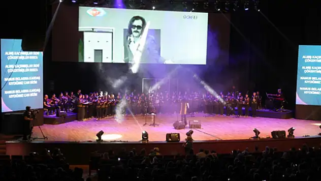 Selçuklu Sanat Akademisi Çocuk Korosu, Cem Karaca şarkılarını seslendirdi 