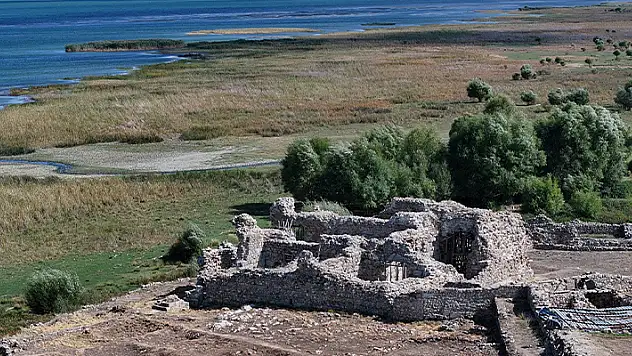 Selçuklu sarayının 'kuşhanesi' ortaya çıkarılıyor