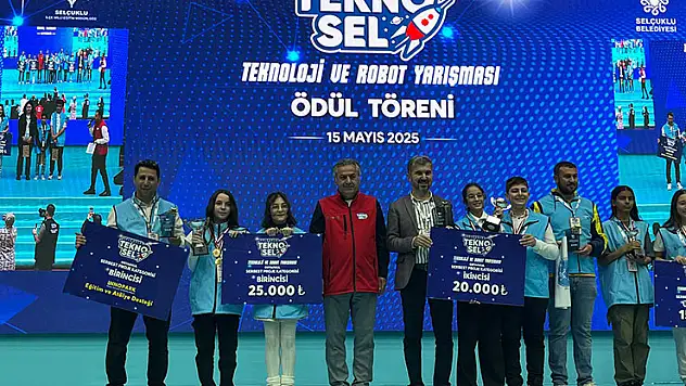 Selçuklu Tekno-Sel'de ödüller taktim edildi