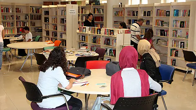 Selçuklu'ya 19 yeni kütüphane