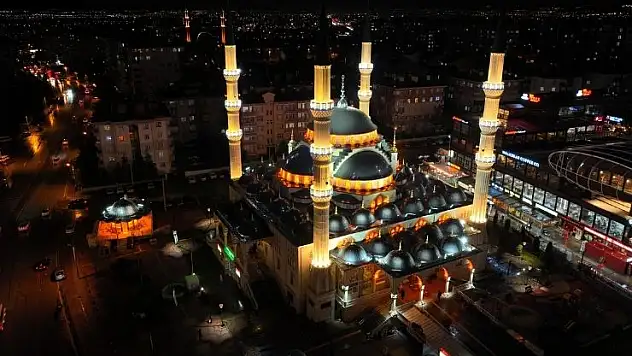 Selçuklu'da Berat Kandili manevi bir iklimde ihya edildi