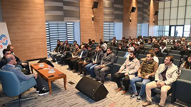 Selçuklu'da 'İlk oyum Erdoğan'a ilk oyum AK Parti'ye programı düzenlendi
