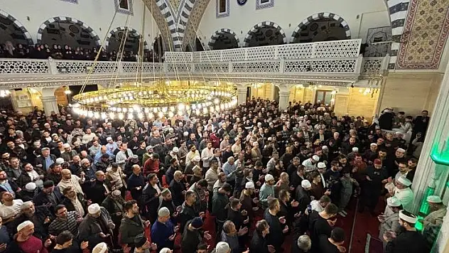 Selçuklu'da kalpler Kur'an'la buluştu