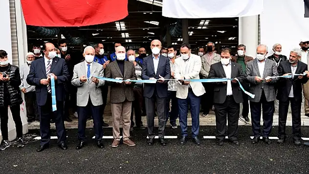Selçuklu'da kapalı pazar yerleri modern görünüme kavuşmaya devam ediyor