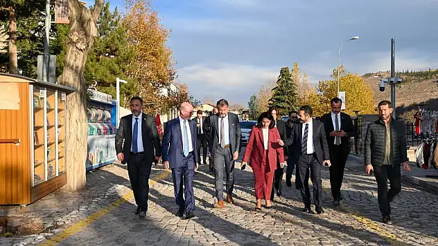 'Selçuklu'da şehircilik anlayışı örnek teşkil ediyor'