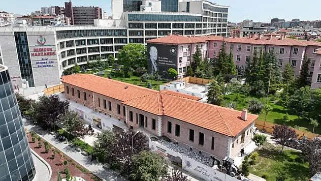 Selçuklu'da tarihi hemşirelik binası restore ediliyor
