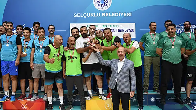 Selçuklu'da voleybol turnuvası sona erdi
