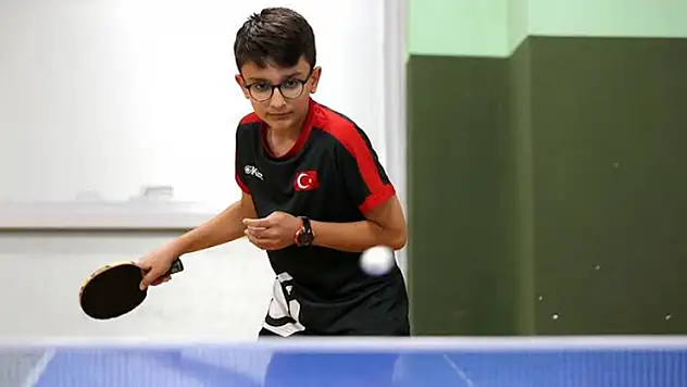 Selçuklu'nun başarılı ismi Fransa seferinde