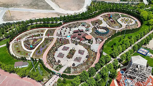 Selçuklu'nun sembol mekanları ziyaretçi akımına uğradı