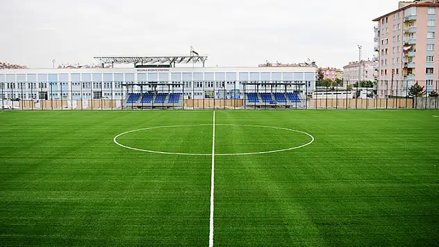 Selçuklu'ya yeni futbol sahası