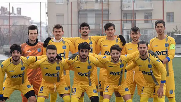 Selçukspor ligden çekildi