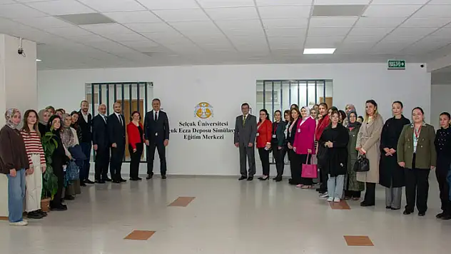 Selçuk'ta ebeler için iki önemli eğitim