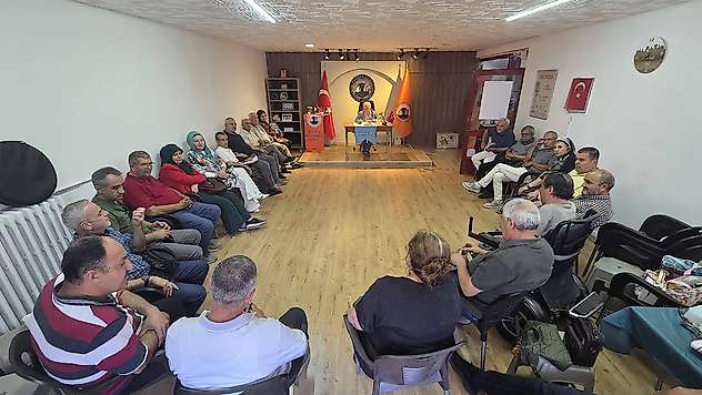 Selçukya'da 'Selvi Boylum Al Yazmalım' konuşuldu