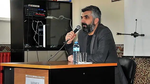 Senarist-yazar Ahmet Turgut öğrencilerle buluştu