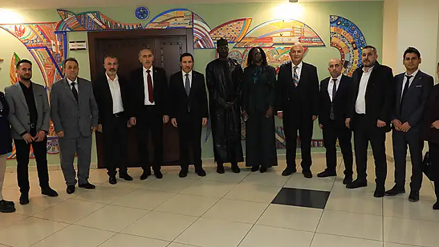 Senegal Ankara Büyükelçisi DİOP'tan Başkan Kılca'ya ziyaret