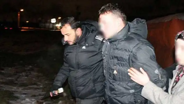Seni Seviyorum deyince intihardan vazgeçti