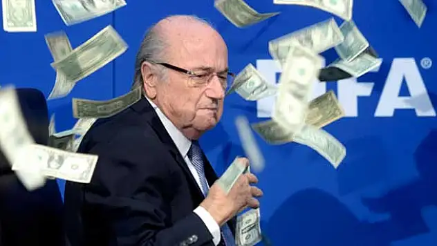 Sepp Blatter'e şok haber!