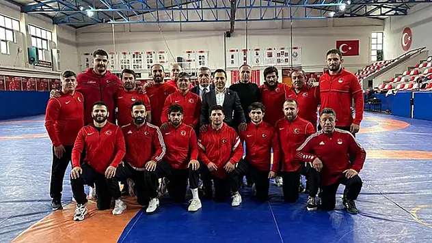 Serbest Güreş Milli Takımı'nın Avrupa Şampiyonası kadrosu açıklandı
