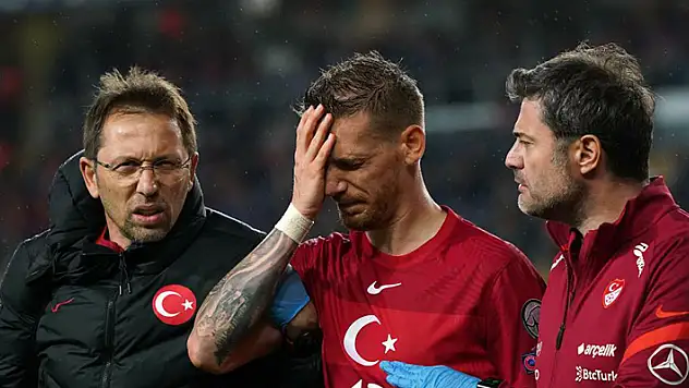 Serdar Aziz ve Kenan Karaman aday kadrodan çıkarıldı

