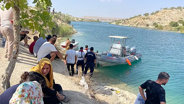 Serinlemek için Fırat Nehri'ne giren 16 yaşındaki çocuk boğuldu
