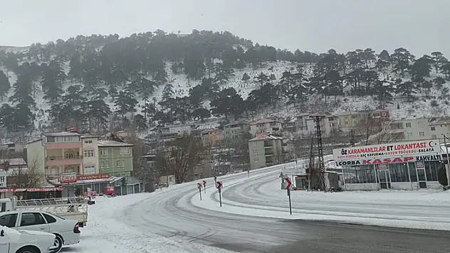 Sertavul Geçidi'nden zincirsiz araç gerişine izin verilmiyor

