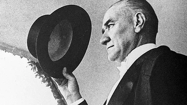 Sevgi, saygı ve minnetle...Büyük Önder Atatürk'ün ebediyete irtihalinin 83'üncü yılı
